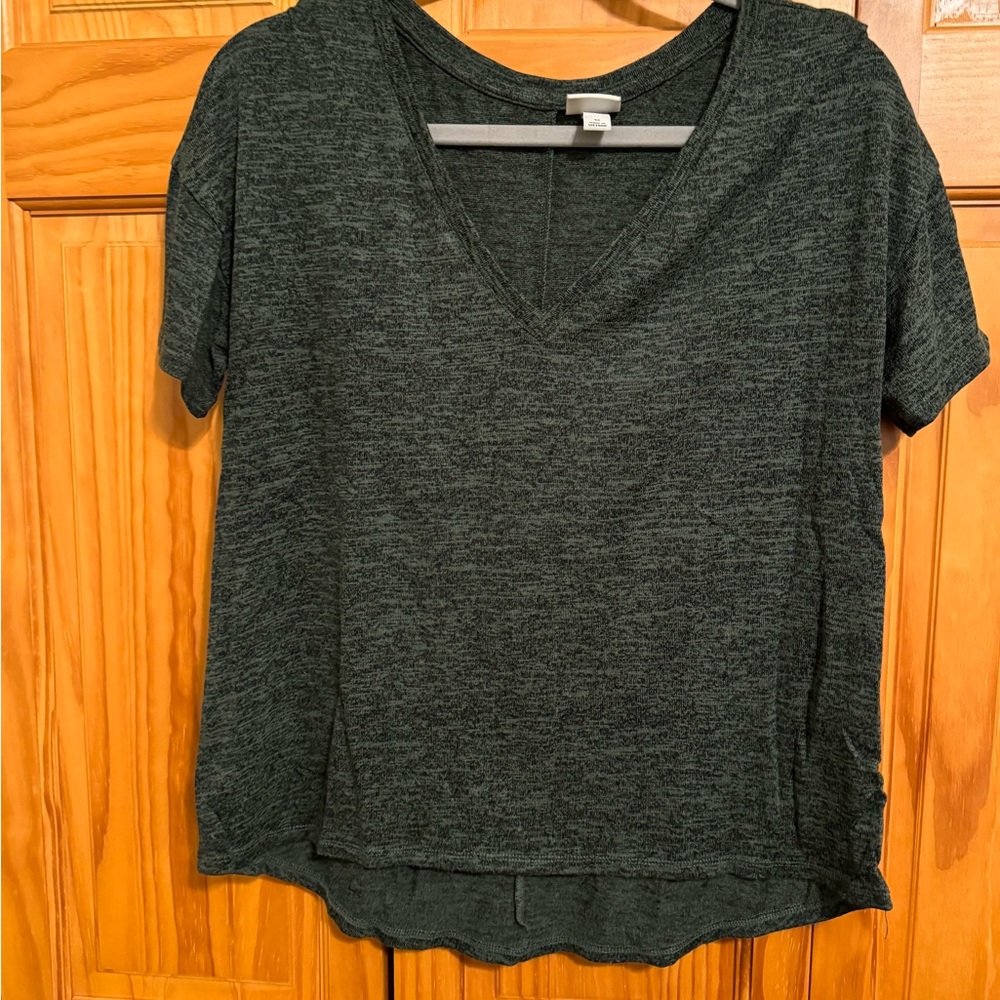a new day Women's V-Neck Green Tee